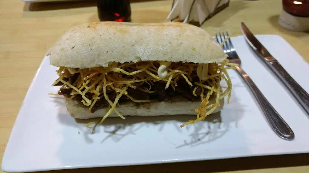 Menu_La Plancha Gourmet Sangucheria_Peñaflor_image_7