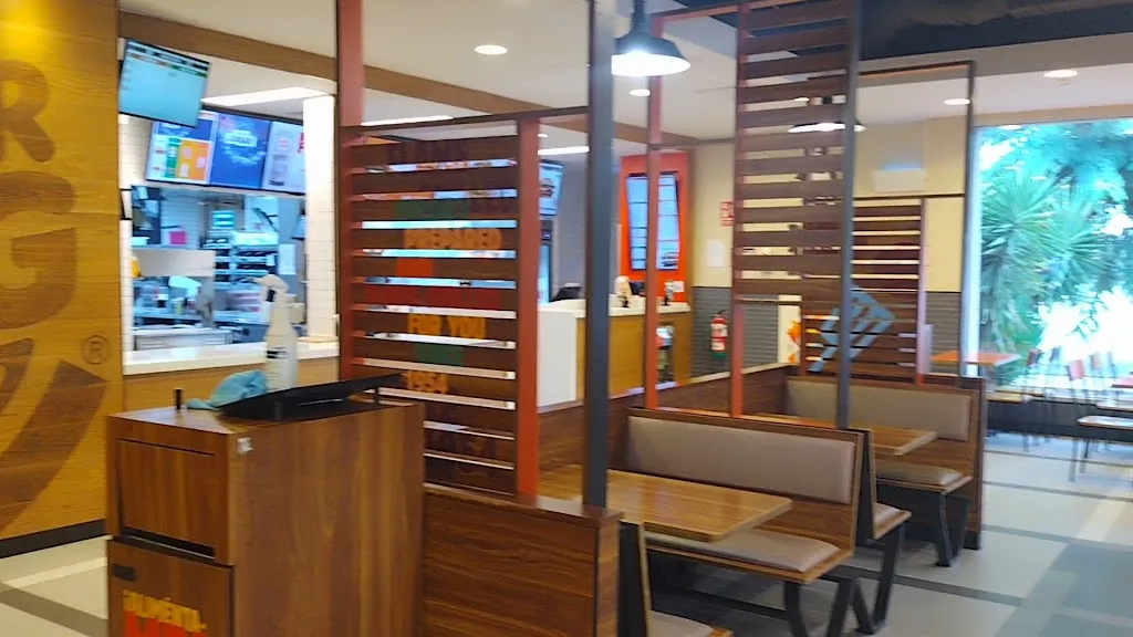 Burger King_Roda de Andalucía La_slider_image_2