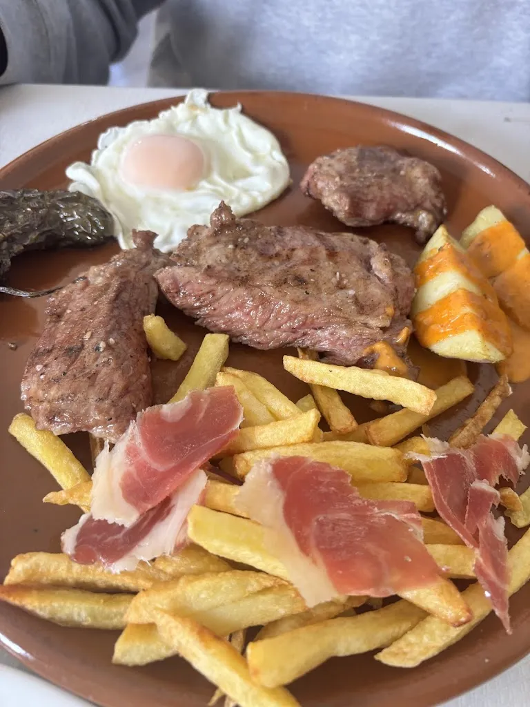 Elena Quiles Arrabal_ASADOR VENTA EL RONCO_Ronquillo El_review