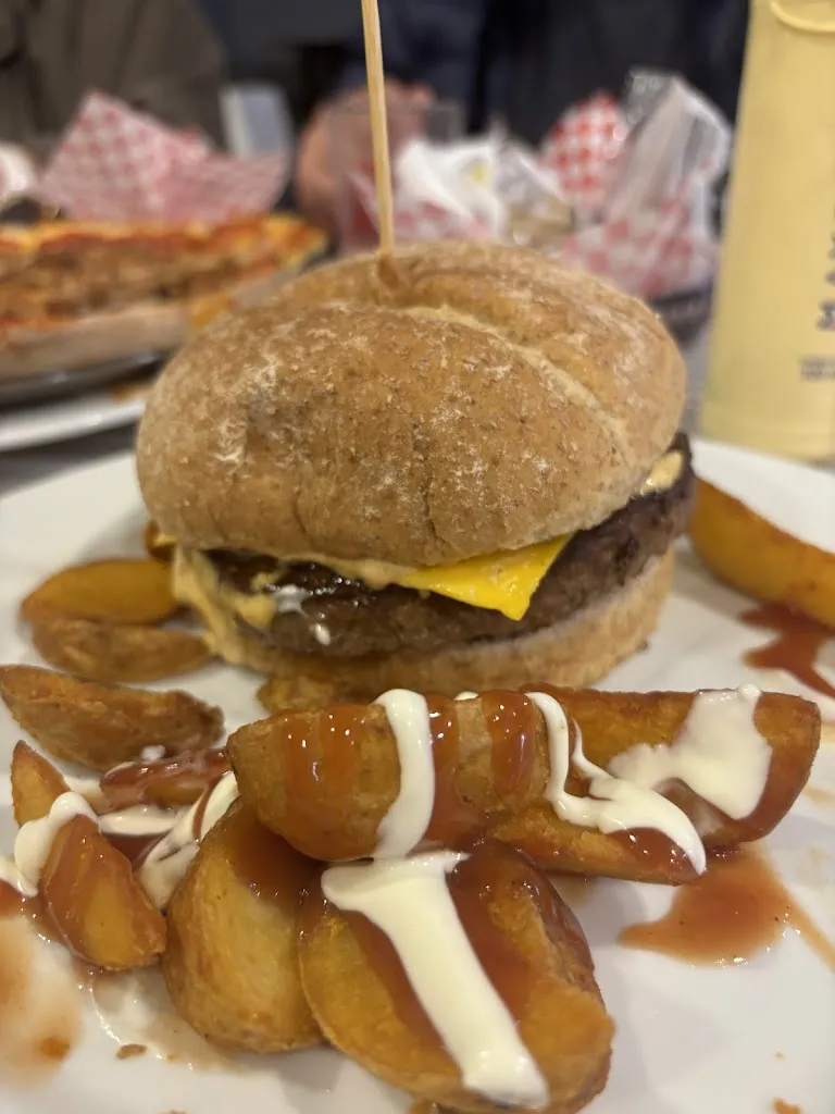 Lo Nuestro_Ronquillo El_slider_image_3