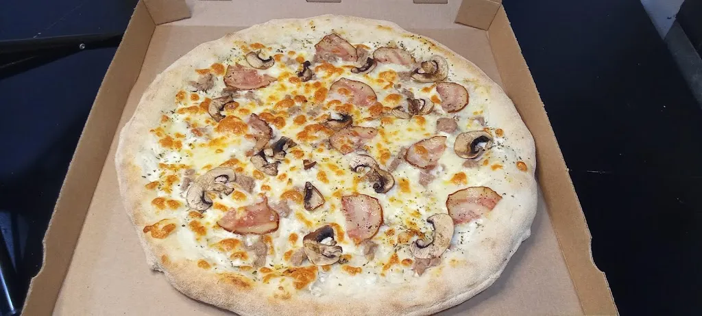 Luigipizza San Juan de Aznalfarache_San Juan de Aznalfarache_slider_image_3