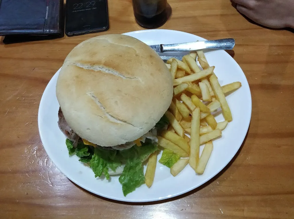 Adrián Canella Ortiz_Mesón Hermanos Castillo_Fiñana_review