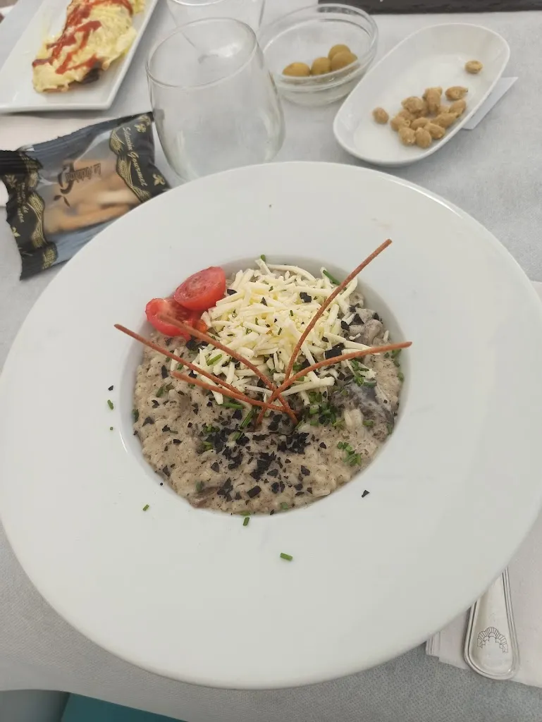 Menu_Bar Esencia's Tapas_Sanlúcar la Mayor_image_5