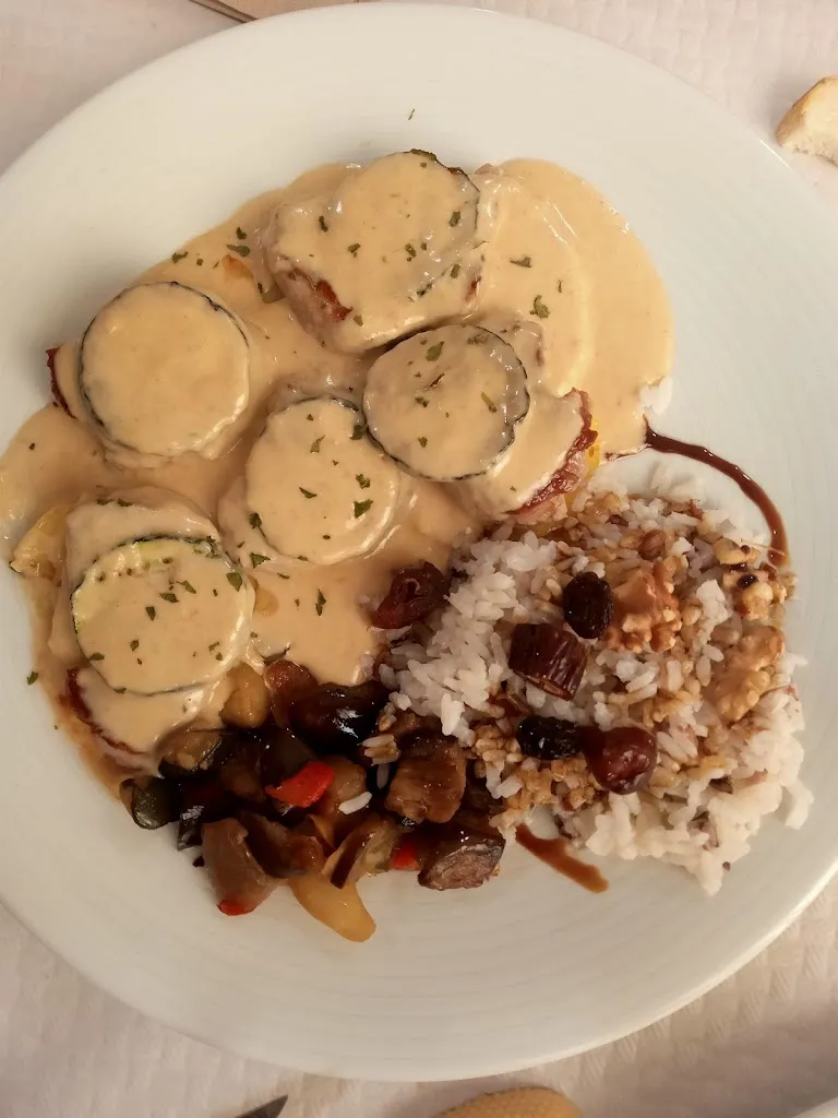 Esther Monte Litago_Restaurante El Chorrillo_Saucejo El_review