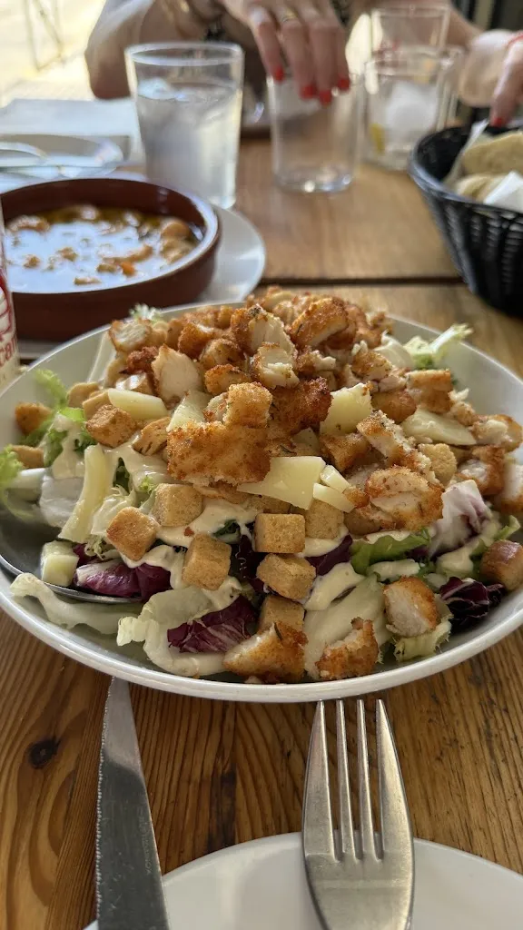 Lara Mowforth_Bar Aldaki Tapas_Santiponce_review