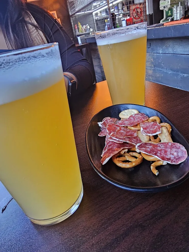 Menu_Fogg Bar Birras & Burgers_Fines_image_7