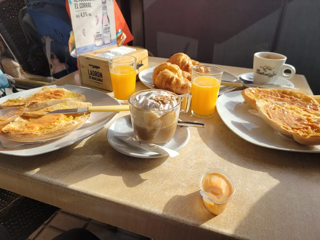 Caffe di Roma_Santiponce_slider_image_2