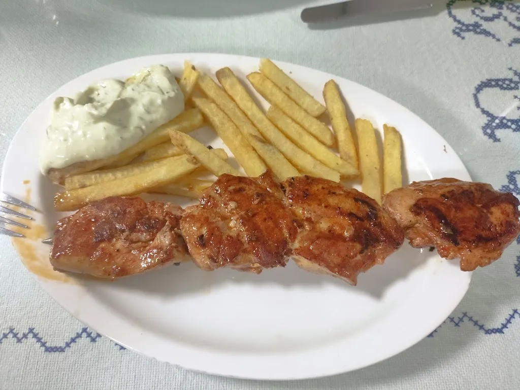 Eduardo_Bar Casa Ortega_Santiponce_review