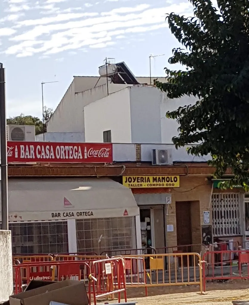 Bar Casa Ortega restaurant in Santiponce