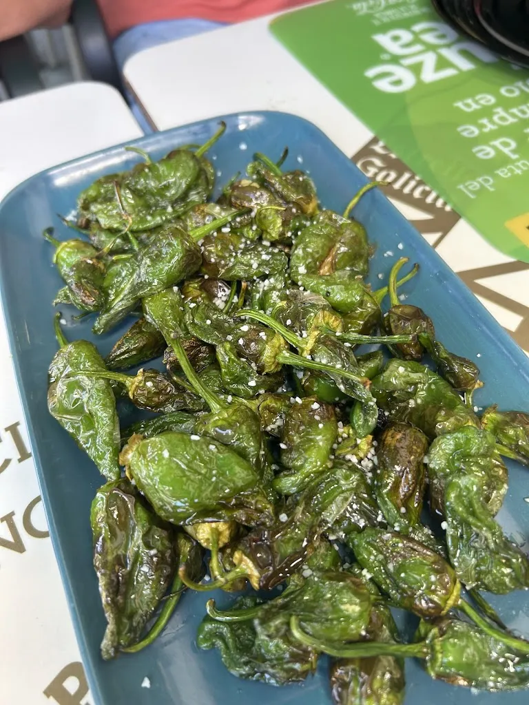 María Carrillo_Buen Camino Corcubión_Corcubión_review