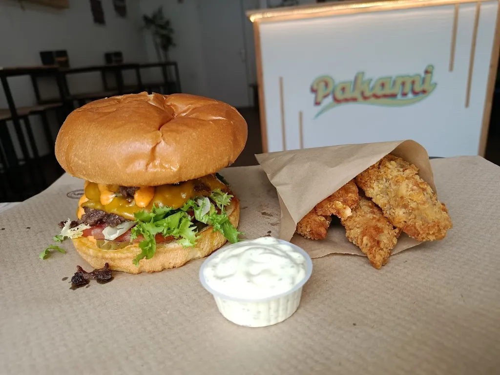 Pilar Carbajo Carballo_PAKAMI BURGUER_Tocina_review