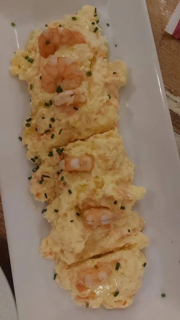 Consuelo Borrero_Restaurante Casa Alta_Tomares_review