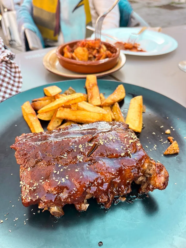 Ana de Ceballos Herrero_Asador La Carrucha_Tomares_review