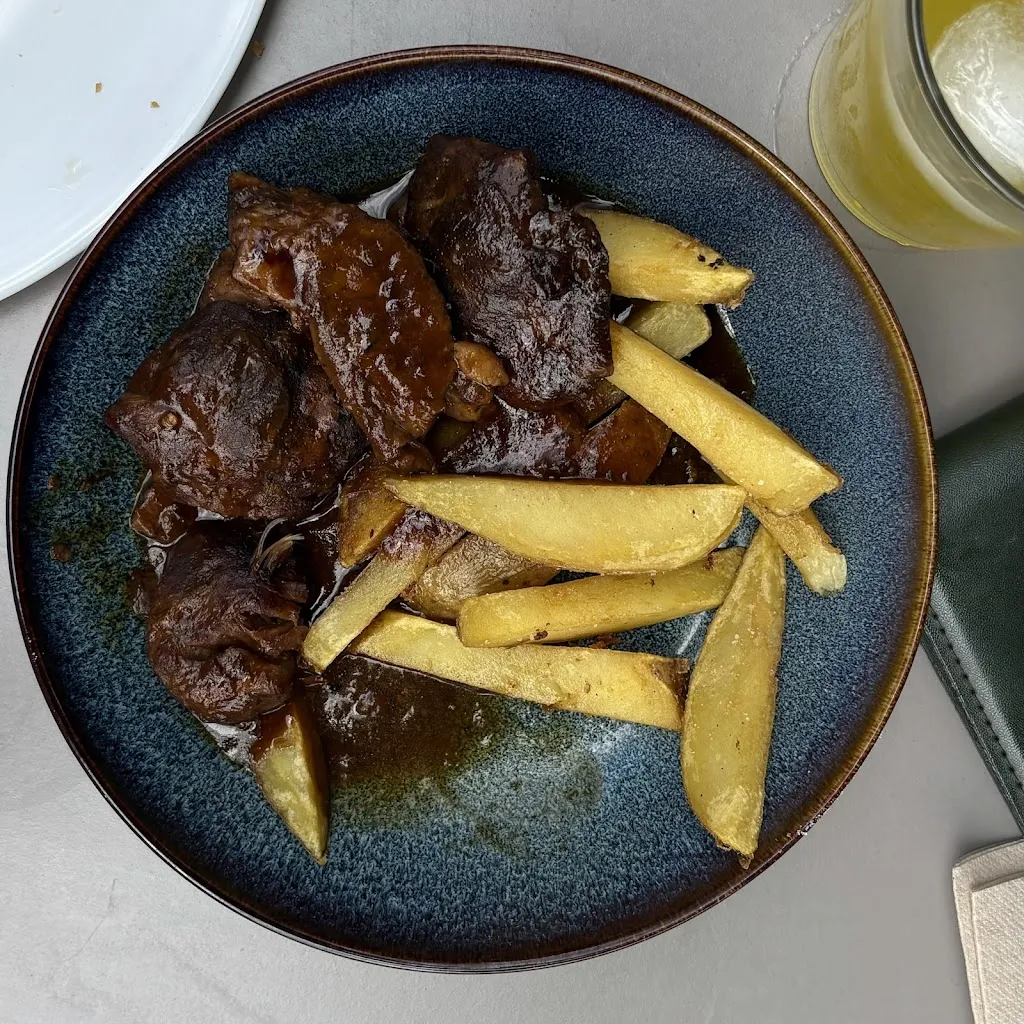 Asador La Carrucha restaurant in Tomares