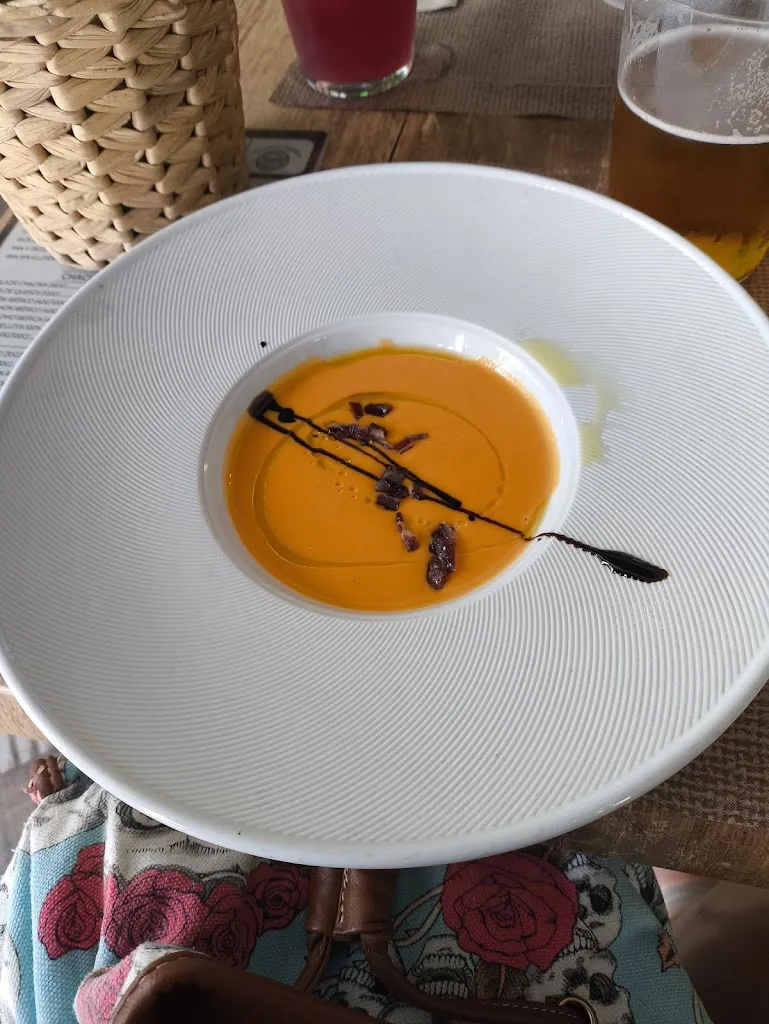 Omayra Irizarry_La Bodeguita Tomares_Tomares_recensione