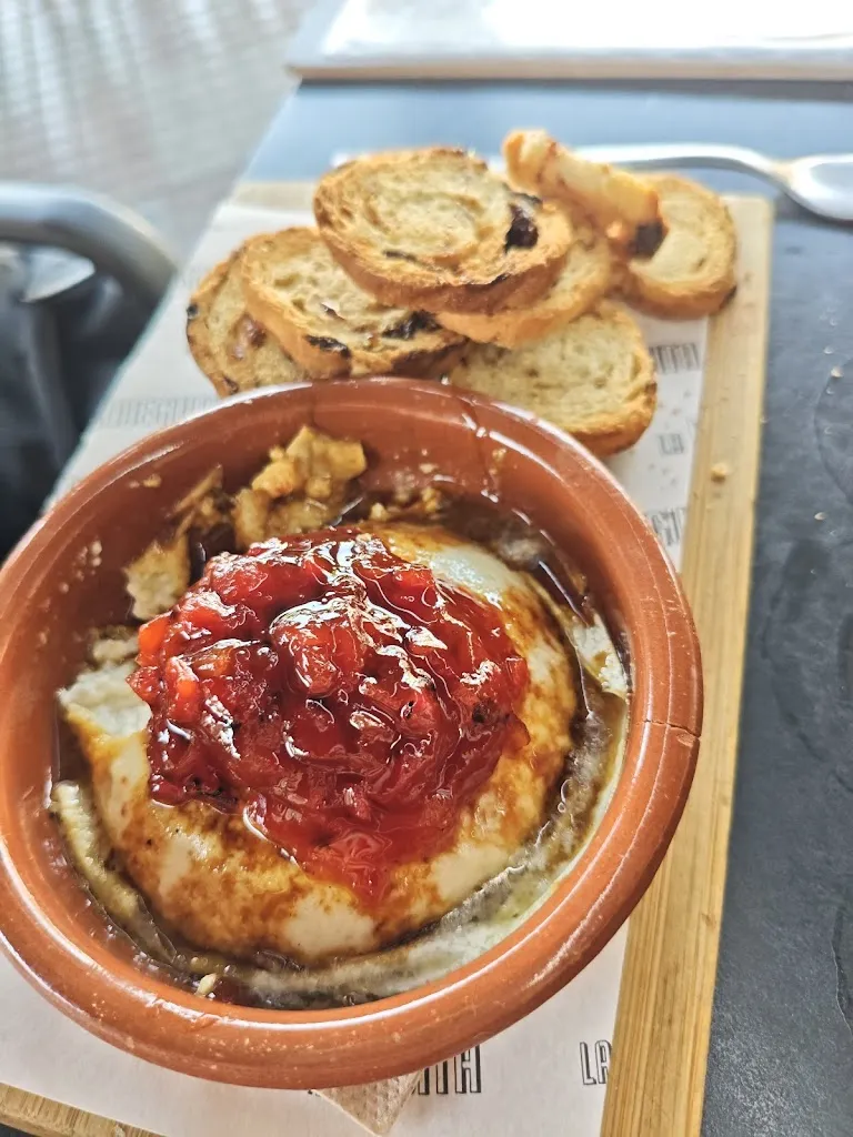 La Bodeguita Tomares_Tomares_slider_image_2