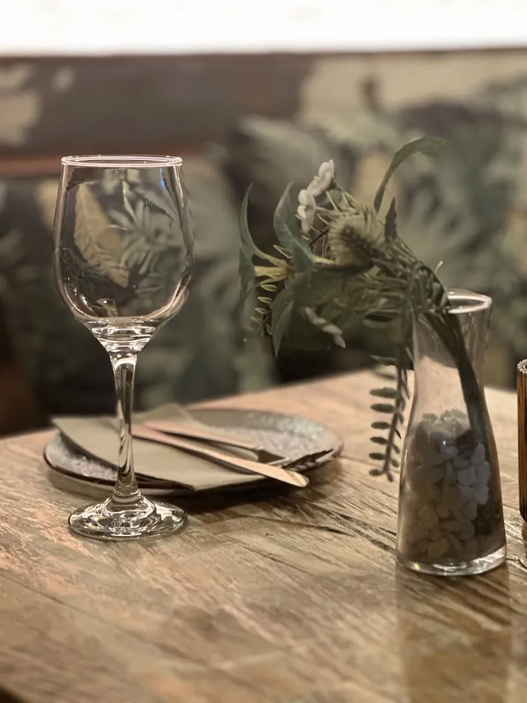 Noelia Molina Ortega_Restaurante Selva Negra Tapas_Tomares_review