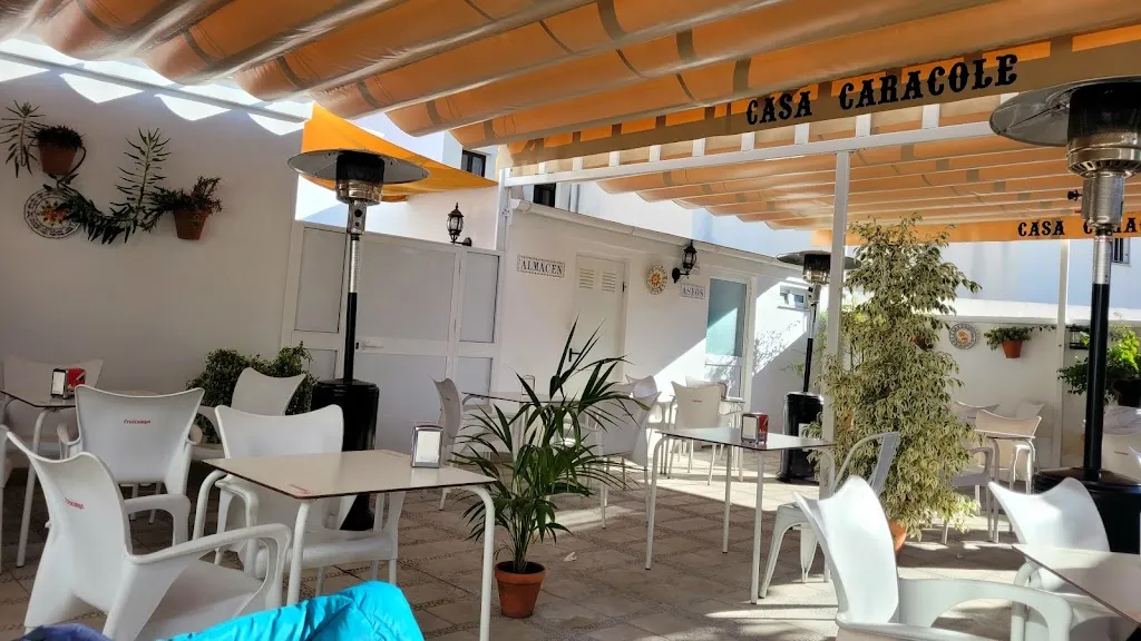 MARIA CARICOL_Casa Caracole_Tomares_recensione