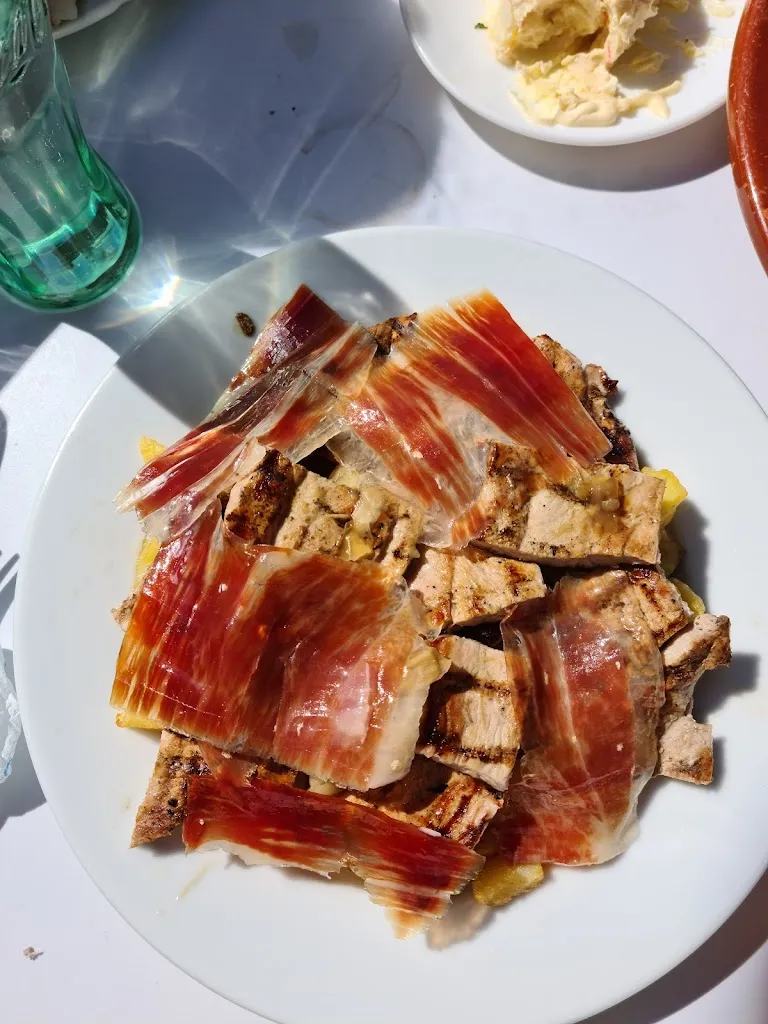 Pedro_Taberna Justicia_Umbrete_review