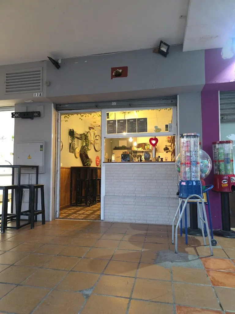 chus aparicio_La Quedá_Umbrete_review