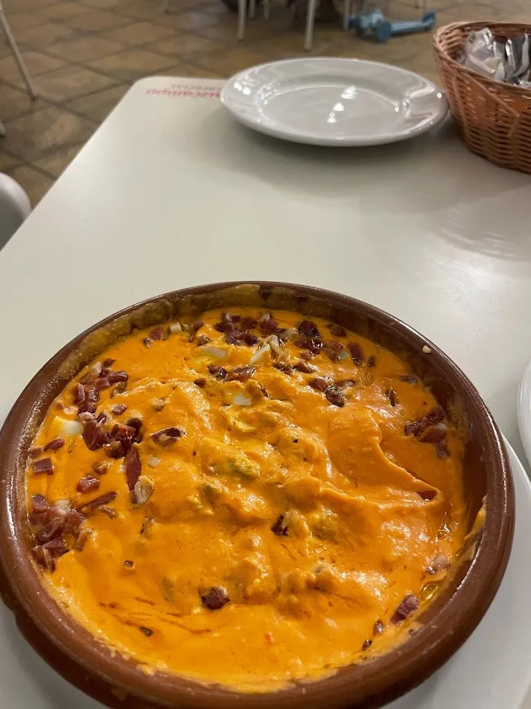 David R.P_Bar MALANDRE_Umbrete_review