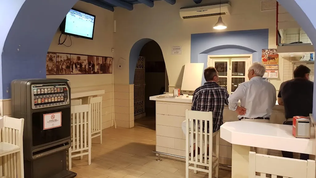 Rufino Tapas restaurant in Umbrete