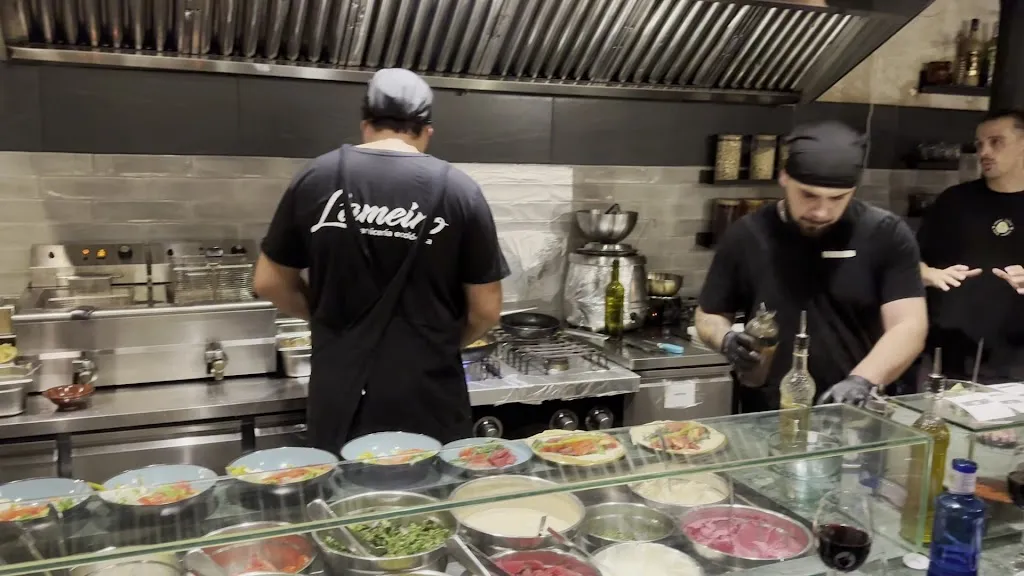 Fatouch_Sevilla_slider_image_2