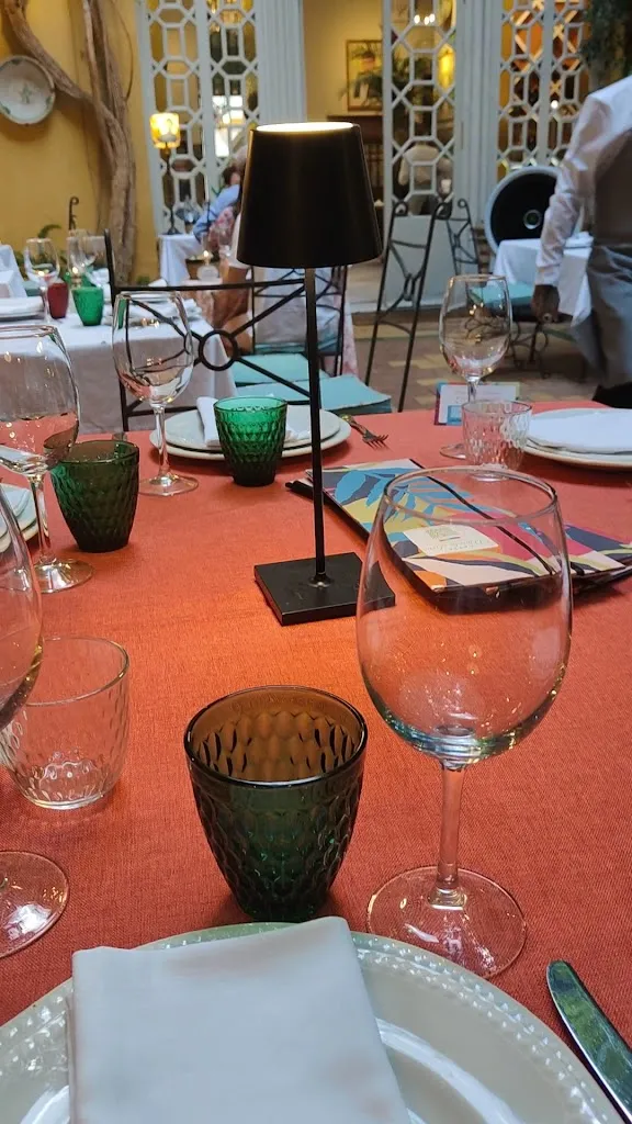 Casa Manolo León_Sevilla_slider_image_2