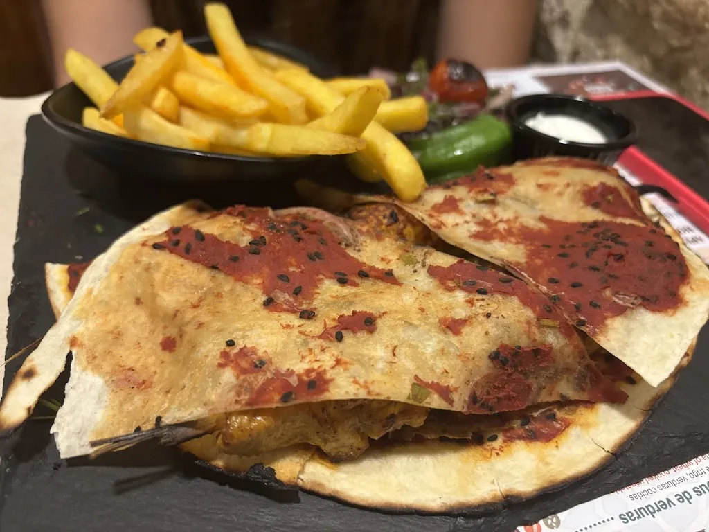 Holly Gee_Al Wadi_Sevilla_review
