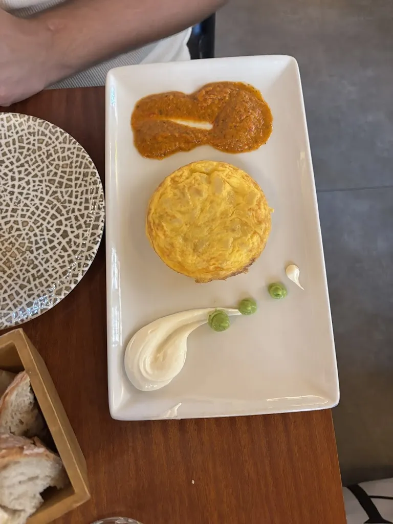 Sofia_El Pasaje Tapas_Sevilla_review