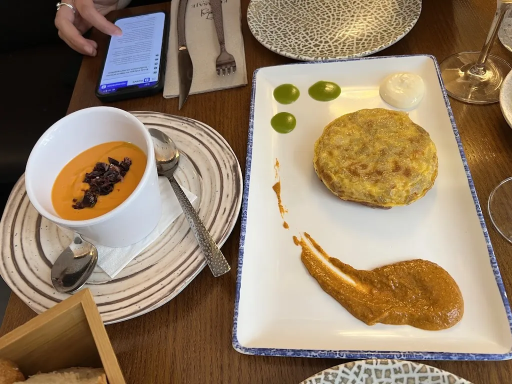 Loukia Veva_El Pasaje Tapas_Sevilla_review