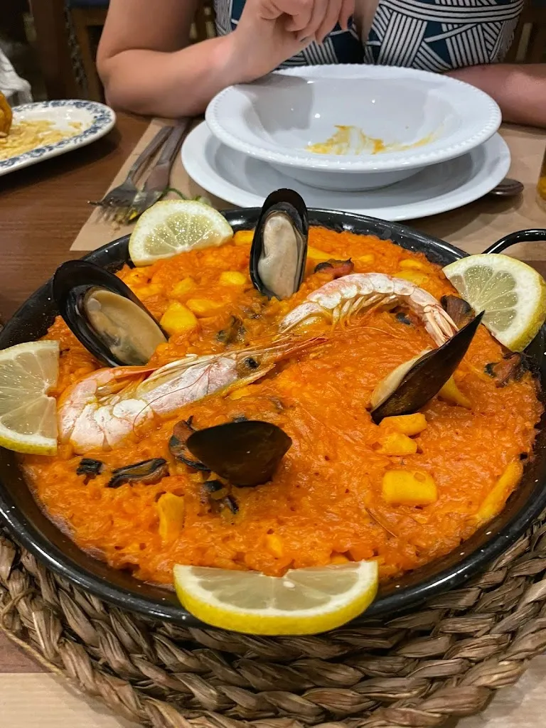 Laura D_Gascona_Sevilla_review