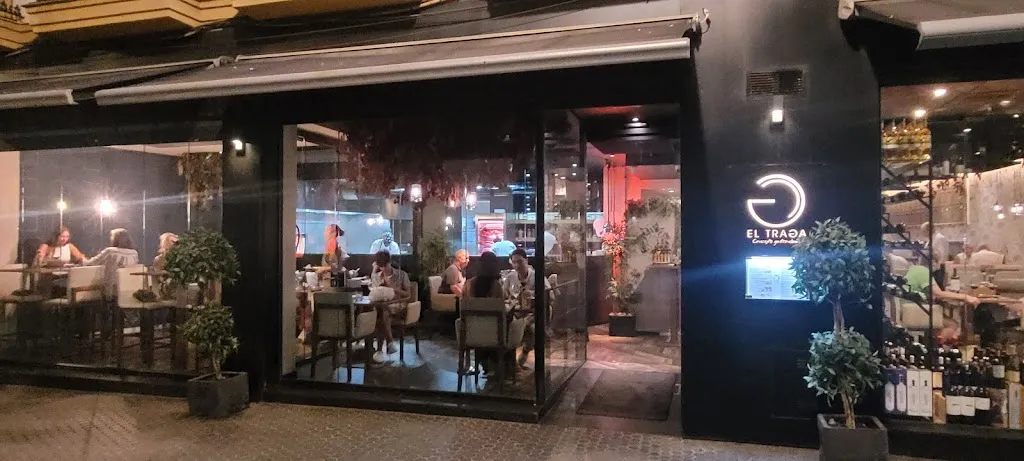 El Traga_Sevilla_slider_image_3