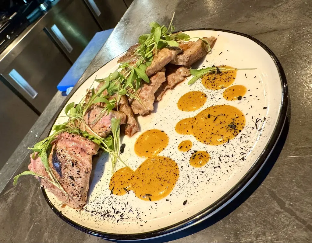 Elen Look_Marabunda Sevilla Restaurante tapas Bar_Sevilla_review