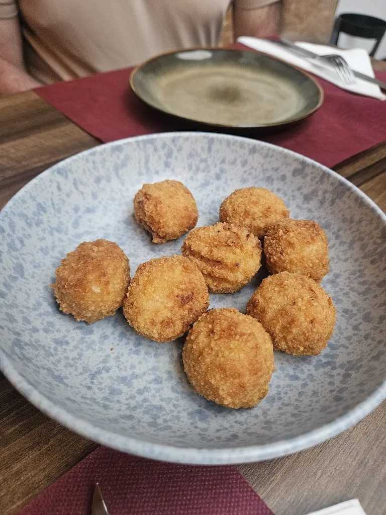 Ana P_Sirena_Corcubión_review