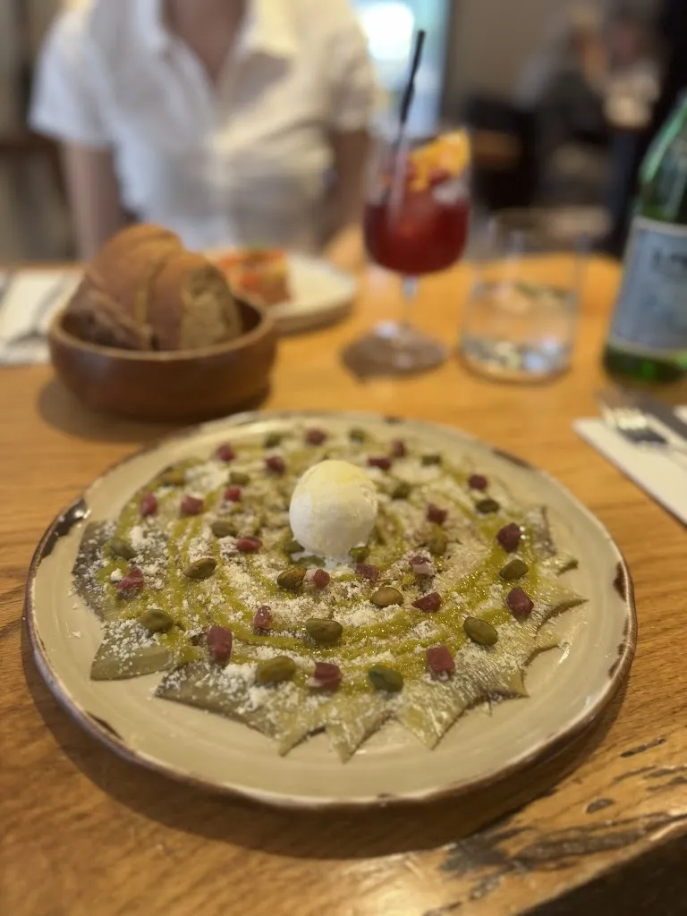 jing Z_El Disparate_Sevilla_review