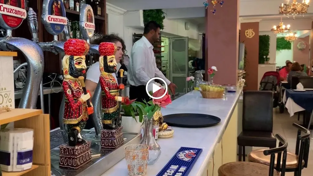 Bollywood Indian Restaurant Sevilla_Sevilla_slider_image_2