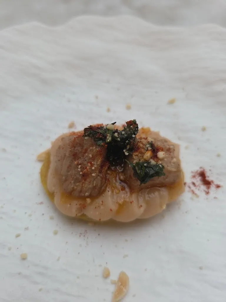 Scott Brills_Lalola de Javi Abascal_Sevilla_review