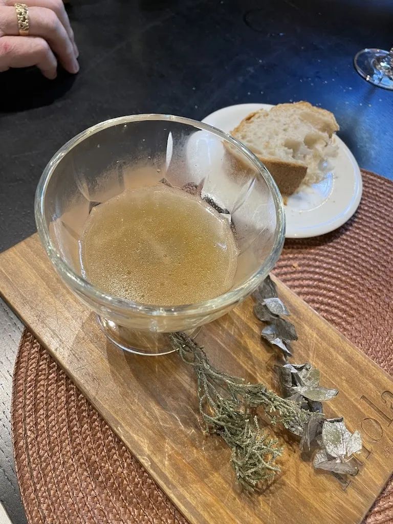 Adam Morier_Lalola de Javi Abascal_Sevilla_review