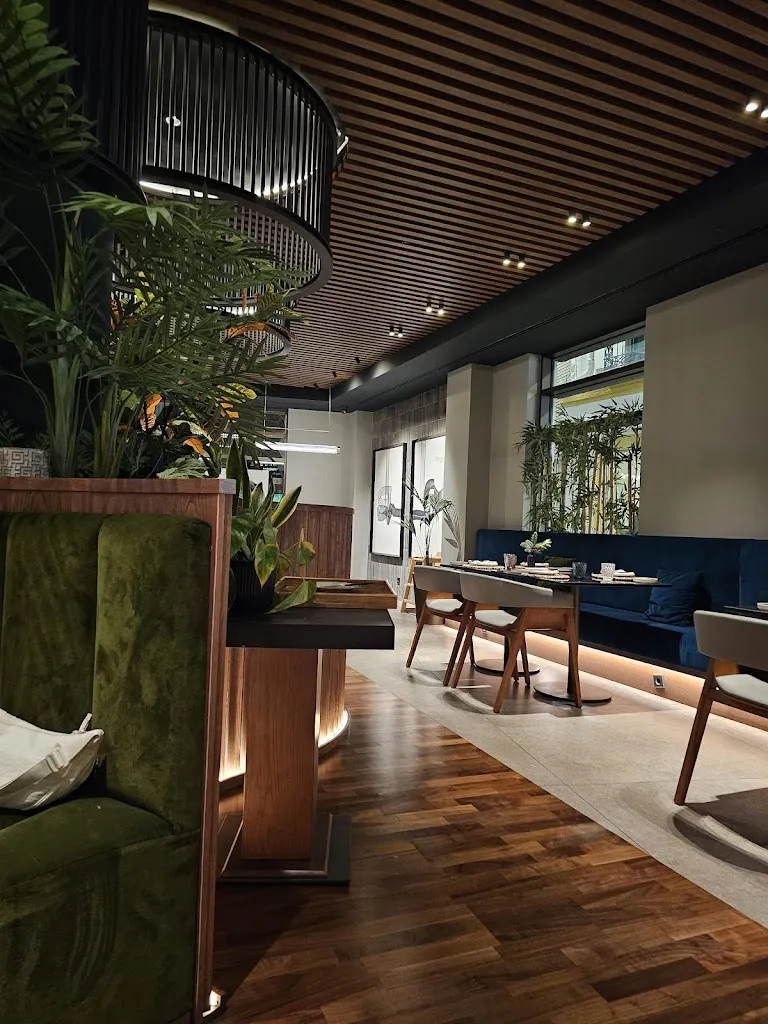 Chris S_Eneko Basque_Sevilla_Bewertung