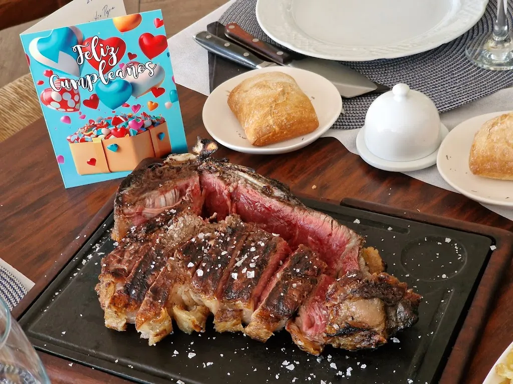 Menu_Asador Ajo y Guindilla_Carboneras_image_6