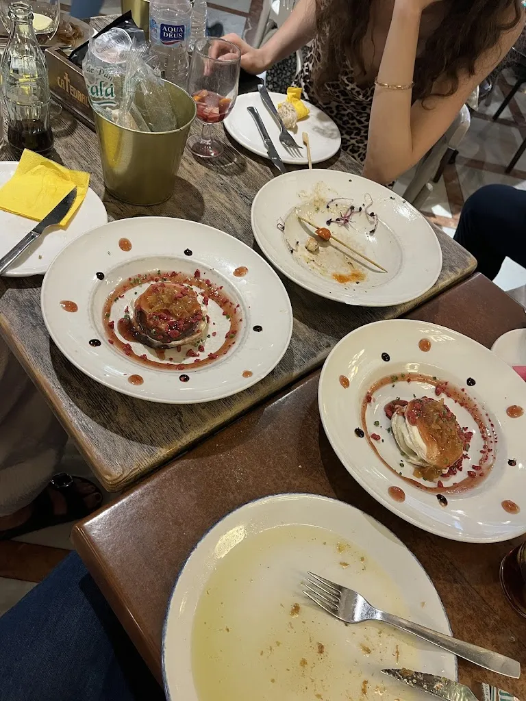 Antonela Skokandic_Bar Catedral Sevilla_Sevilla_review