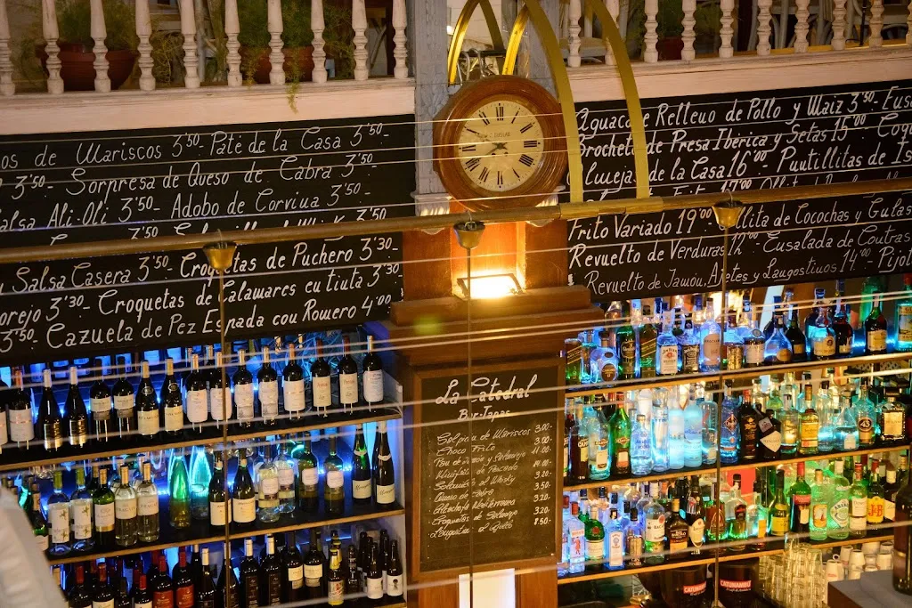 Bar Catedral Sevilla restaurant in Sevilla