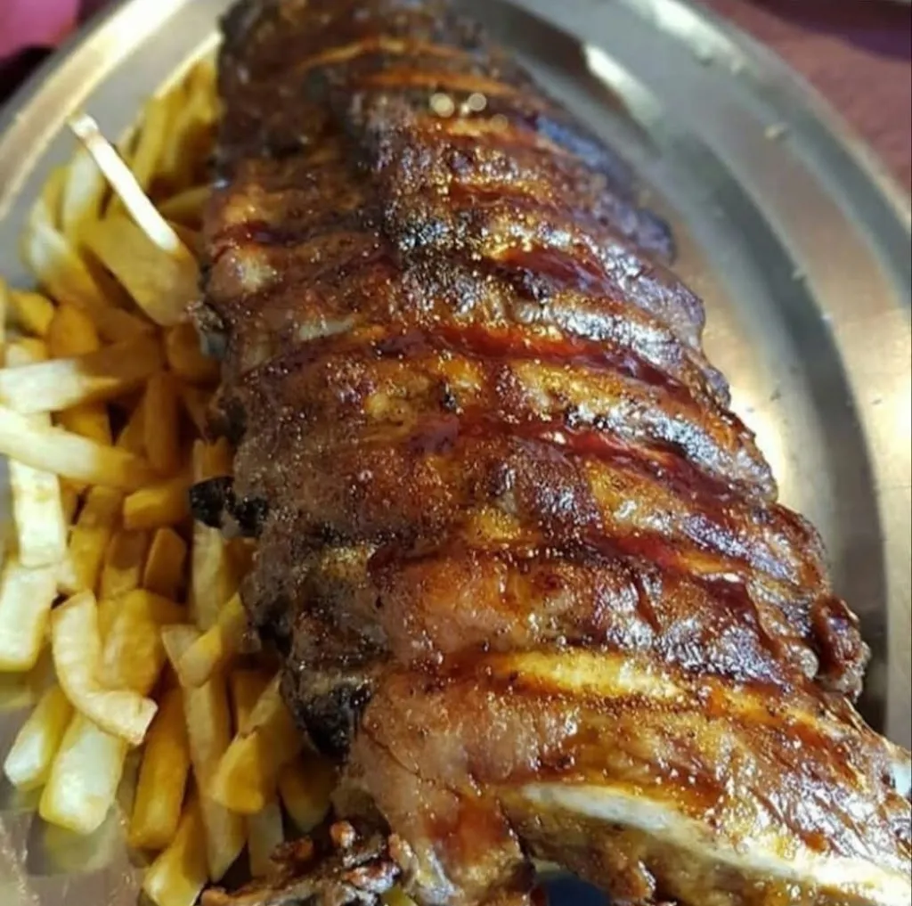 Carmen “M.Carmen”_MESON EL NIÑO DE LA RUBITA_Valencina de la Concepción_review