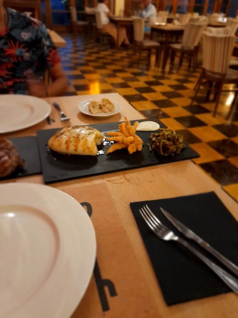 J.E.P porras_Taberna - Restaurante Tierra de Olivos_Valencina de la Concepción_review