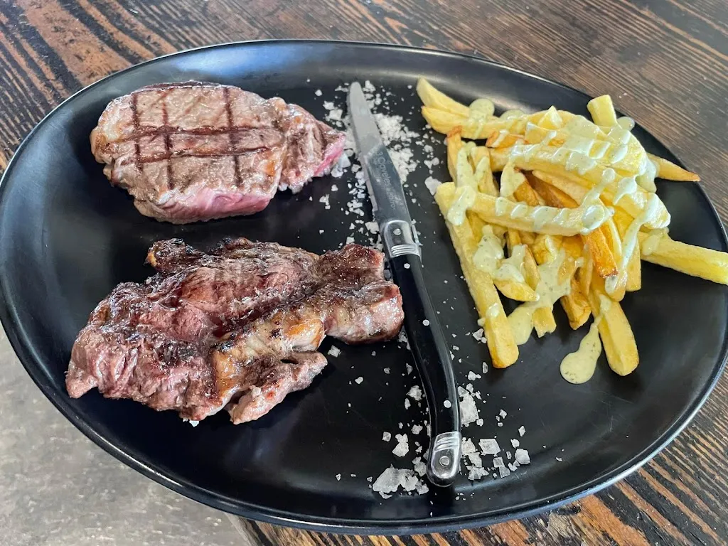 Cafetería Bar Atípico_Villamanrique de la Condesa_slider_image_2