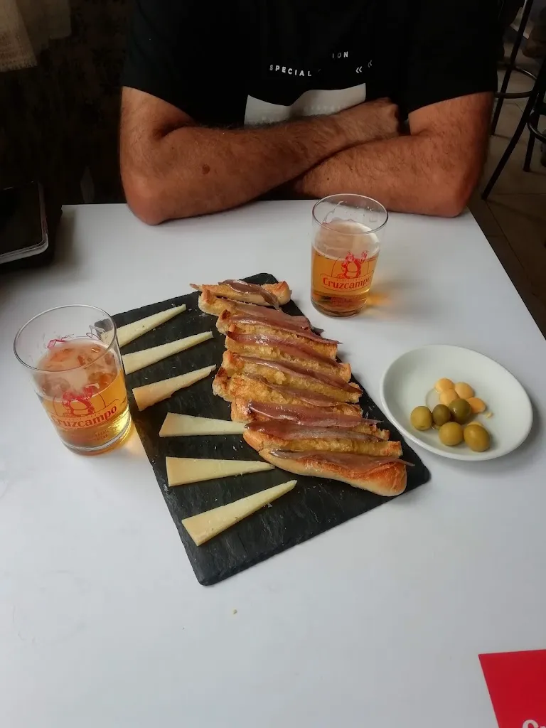 Menu_Bar casa chica_Villamanrique de la Condesa_image_1