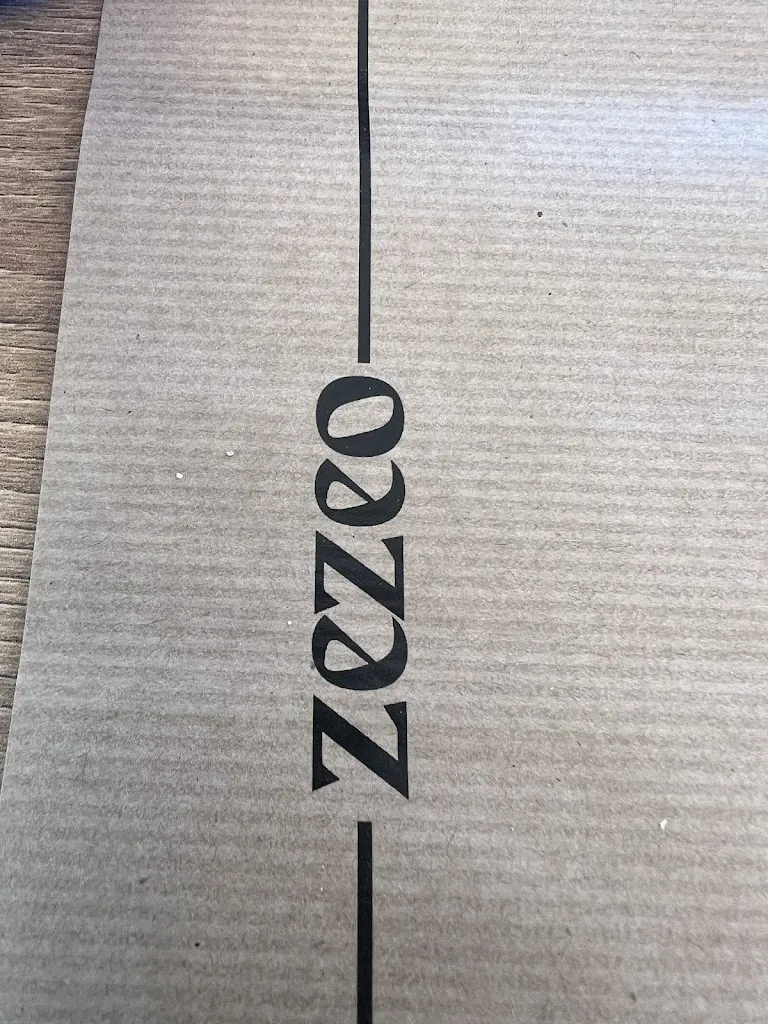 Lorena L. Slocker_Zezeo Neotaberna_Utrera_review