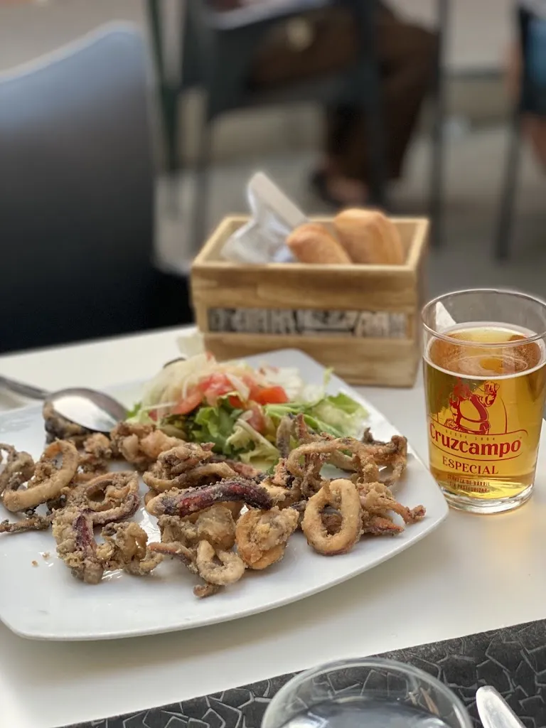 Joy E. Glenn_Restaurante en Utrera El Bouquet_Utrera_recensione