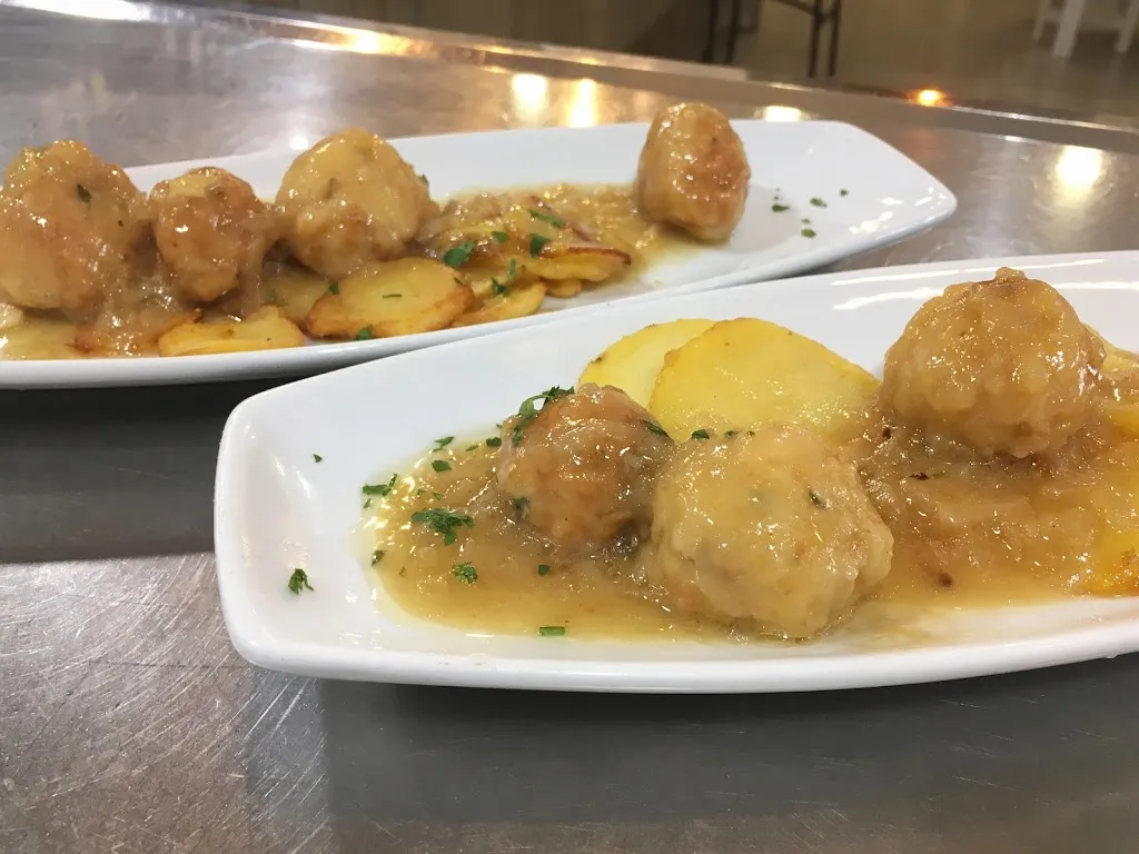 Bar restaurante La Marchenera Tapas_Utrera_slider_image_2